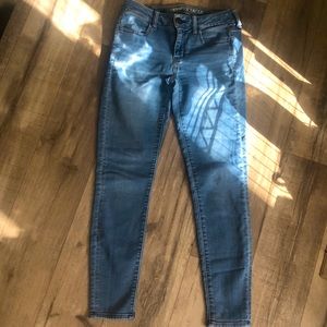 Size 4 American Eagle Jeans